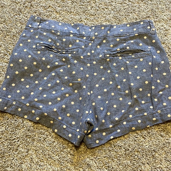 Old Navy shorts! - Picture 3 of 3